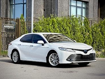 camri: Toyota Camry: 2019 г., Гибрид, Седан — 3