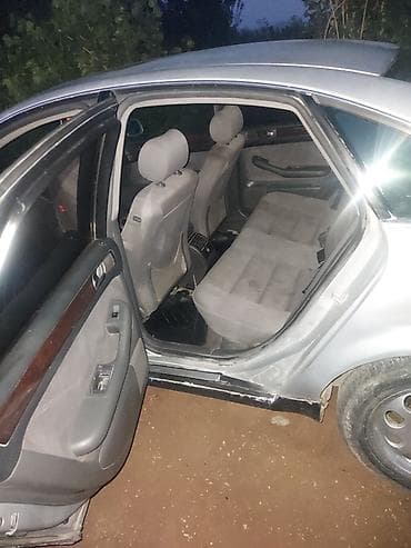 Audi: Audi A6: 2000 г., 2.4 л, Механика, Бензин, Седан — 6