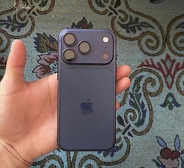 sony hdr: IPhone 17 Pro, Б/у, 256 ГБ, Синий, Чехол, 99 % — 1