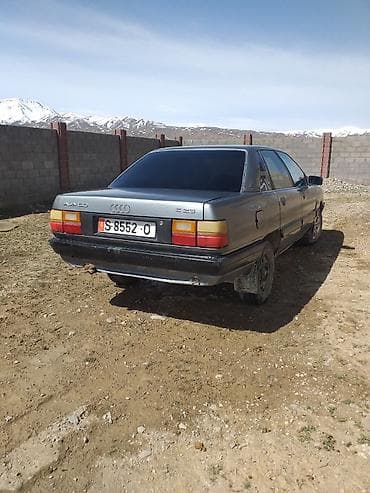 ремонт портер 1: Audi 100: 1989 г., 1.8 л, Ручные, Бензин, Седан — 1