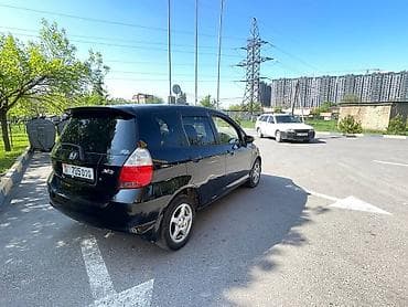 хонда фить: Honda Fit: 2006 г., 1.3 л, Автомат, Бензин, Хэтчбэк — 1