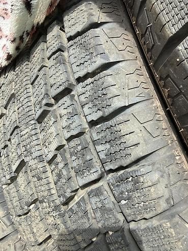 Шины 235 / 55 / R 18, Зима, Б/у, Внедорожные (АТ/МТ), Китай, Tracmax