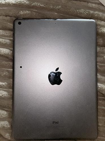 Техника и электроника: Планшет, Apple, память 64 ГБ, 9" - 10", 4G (LTE), Б/у, Классический цвет - Серый — 3