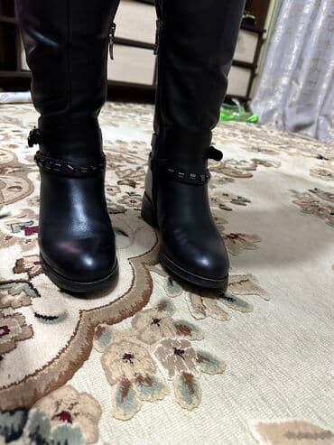 купить сапоги женские зимние кожаные италия: Сапоги, 35, 4Rest, Б/у, цвет - Черный, Самовывоз — 4