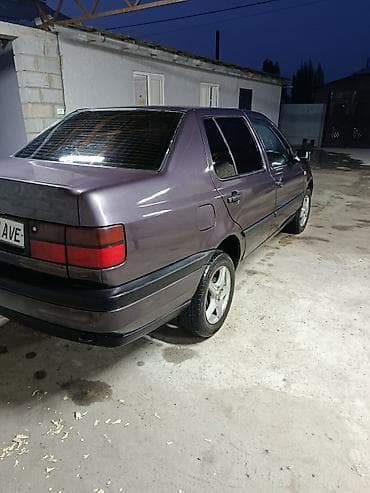 тойота ист кузовные детали: Volkswagen Vento: 1993 г., 1.8 л, Механика, Бензин, Седан — 5
