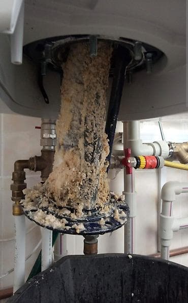 чистка бойлера: Профессиональная очистка и обслуживание электрических водонагревателей — 10