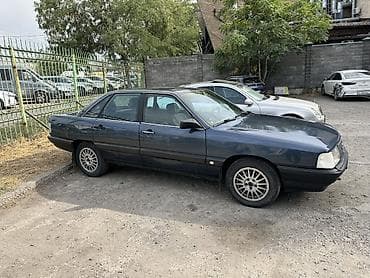 аудио 100: Audi 100: 1987 г., 2.2 л, Механика, Бензин, Седан — 4