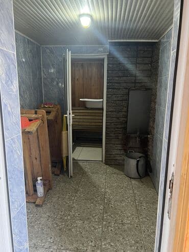 Недвижимость: Дом, 80 м², 6 комнат, Собственник — 4