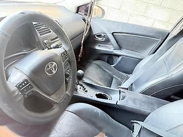 Toyota Avensis: 2009 г., 2 л, Автомат, Бензин, Седан at lalafo.kg Toyota Avensis: 2009 г., 2 л, Автомат, Бензин, Седан