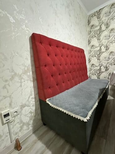 Стол и стул для кафе, Б/у, Самовывоз