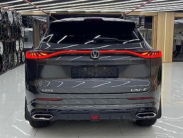 wuling mini ev: Changan Uni-Z: 2025 г., 1.5 л, Автомат, Бензин, Кроссовер — 5