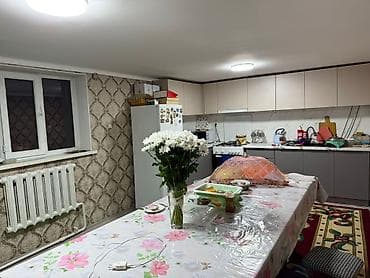 🏡 Продаётся дом в г. Бишкек, Первомайский р-н (Киркомстром) 📐 94 м² | — 9