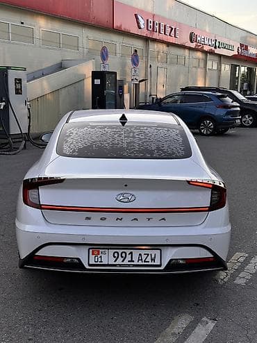 полик на саната: Hyundai Sonata: 2019 г., 2 л, Автомат, Газ, Седан — 5