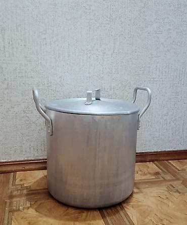 сколько стоит бутылка: Куплю фляги 
И кастрюли от 25 литров — 3