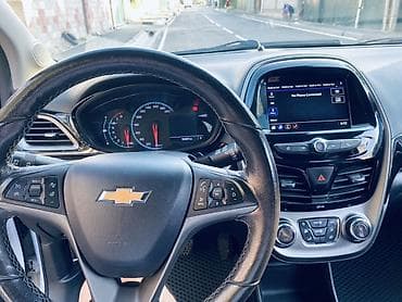 wuling mini ev: Chevrolet Spark: 2020 г., 1 л, Автомат, Бензин, Хэтчбэк — 9