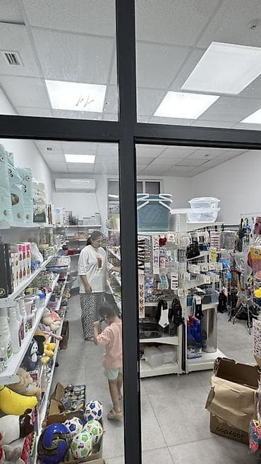 канцелярский: ПРОДАЁТСЯ ДЕЙСТВУЮЩИЙ МАГАЗИН «1001 ТҮРКҮН» (НА АРЕНДЕ) Адрес: ул — 8