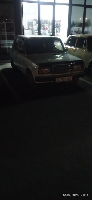 ВАЗ (ЛАДА) 2107: 2006 г., Седан