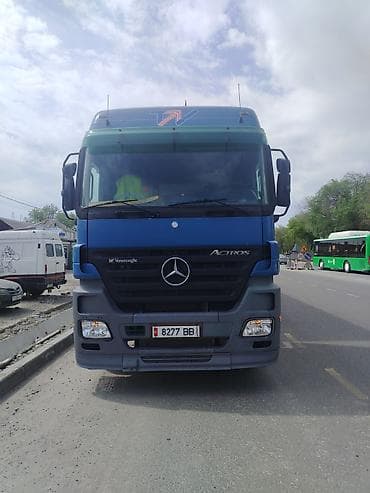 daf 480: Тягач, Mercedes-Benz, 2005 г., Тентованный — 2