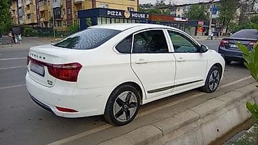 чанган электрический: Dongfeng Aeolus Haohan: 2022 г., 1.5 л, Автомат, Электромобиль, Седан — 6