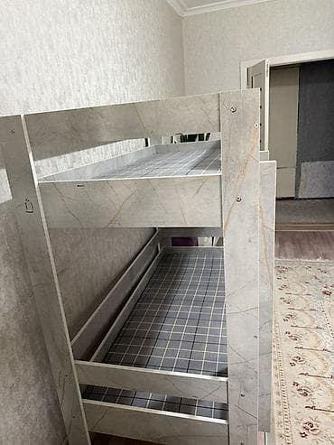 Балдарыныз учун эки кабаттуу уктоочу кровать, ону заманбап мрамор — 3