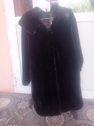 Личные вещи: Шуба, По колено, С капюшоном, 2XL, 3XL — 1
