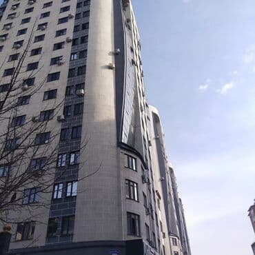 долгосрочная квартира в джалалабаде: 2 бөлмө, Кыймылсыз мүлк агенттиги, Чогуу жашоосу жок, Жарым -жартылай эмереги бар — 1