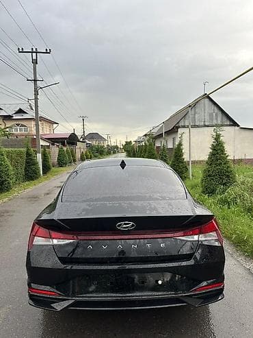 Унаа сатуу: Hyundai Avante: 2021 г., 1.6 л, Автомат, Бензин, Седан — 4