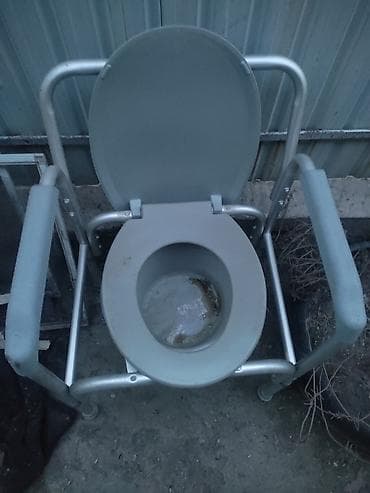 Биодааратканалар: Портативный прикроватный туалет (комод) с ведром - Стационарная — 3