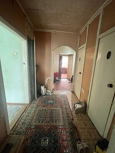 продажа квартир трёх комнатную аламидин 1: 3 комнаты, 83 м², 1 этаж, Старый ремонт — 2