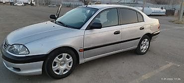 Toyota: Toyota Avensis: 2000 г., 1.8 л, Механика, Бензин, Седан — 3