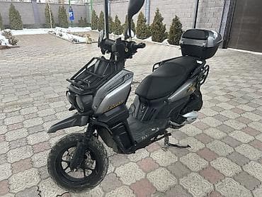 газ бак: Макси-скутер Tank, 180 куб. см, Бензин — 4