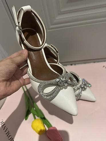 amina: Туфли, 37, 37.5, 38, Amina Muaddi, Б/у, цвет - Белый — 1