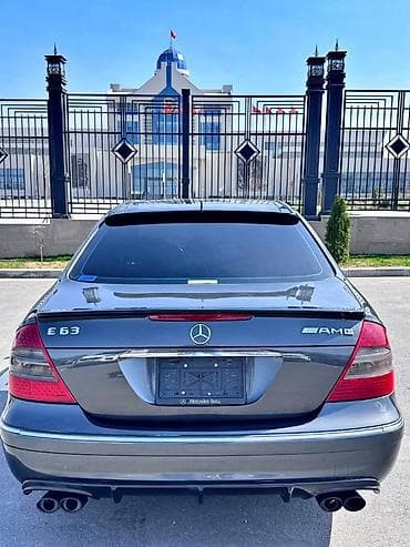 Mercedes-Benz E-Class: 2003 г., 5 л, Бензин, Седан — 7