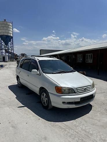 сидение на ипсум: Toyota Ipsum: 2000 г., 2 л, Автомат, Газ, Минивэн — 3