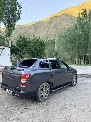 Продажа авто: Ssangyong Rexton: 2019 г., Внедорожник — 6