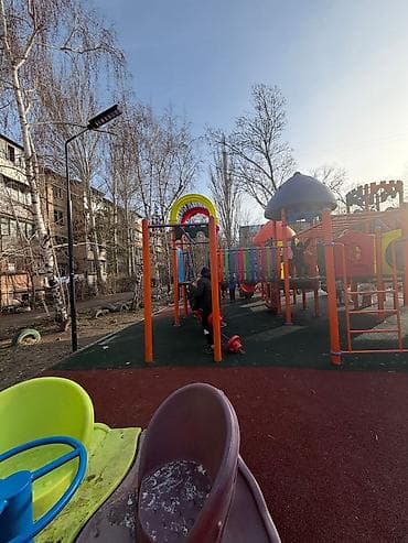 квартира 8 мик: 1 комната, 33 м², 104 серия, 1 этаж, Косметический ремонт — 10