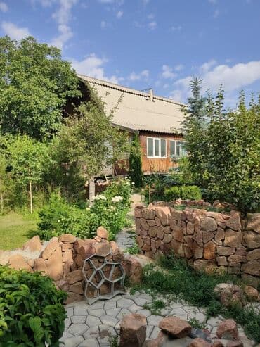 куплю дом на иссык куле: Дом, 100 м², 5 комнат, Собственник — 9