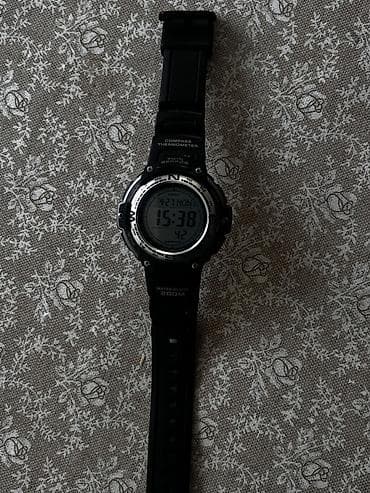 Casio SGW-100 (модуль 3157) — цифровые наручные часы с расширенным