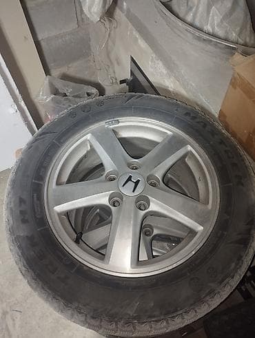 продаю набор ключ: Колеса в сборе 205 / 60 / R 16, Зима, Комплект, Легковые, Литые, отверстий - 5 — 1