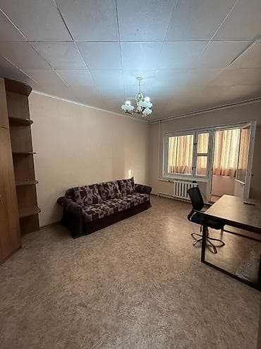 70: 1 комната, 40 м², 11 мкр 105 серия, 4 этаж, Косметический ремонт — 4