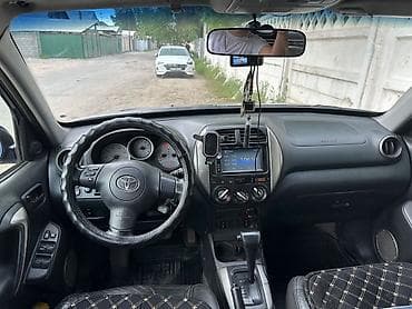 Toyota RAV4: 2004 г., 2.4 л, Автомат, Бензин, Кроссовер — 5
