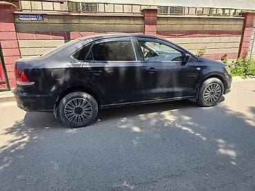 Продажа авто: Volkswagen Polo: 2016 г., 1.6 л, Автомат, Бензин, Седан — 3