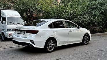 kia c5: Kia K3: 2021 г., 1.6 л, Робот, Бензин, Седан — 4