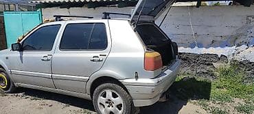 audi 80: Volkswagen Golf: 1994 г., Механика, Хэтчбэк — 5
