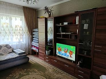 квартира в карвене: 2 комнаты, С мебелью частично — 5