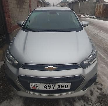 Chevrolet Spark: 2016 г., 1 л, Робот, Бензин, Хэтчбэк