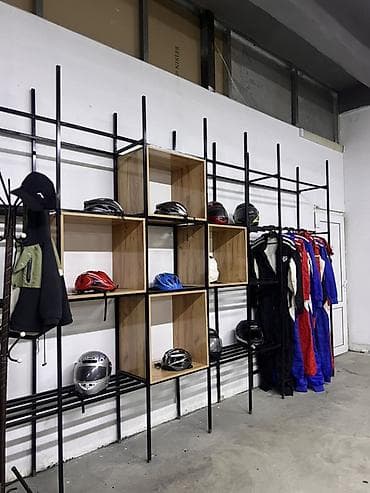 2 room: 1300 м², Действующий Бизнес, С оборудованием — 9
