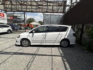 9: Toyota Ipsum: 2004 г., Бензин, Минивэн — 5