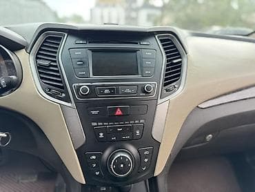 Hyundai Santa Fe: 2017 г., 2.4 л, Автомат, Бензин, Кроссовер — 9