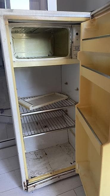 морозильниу: Холодильник Saratov, Однокамерный, 85 * — 2
